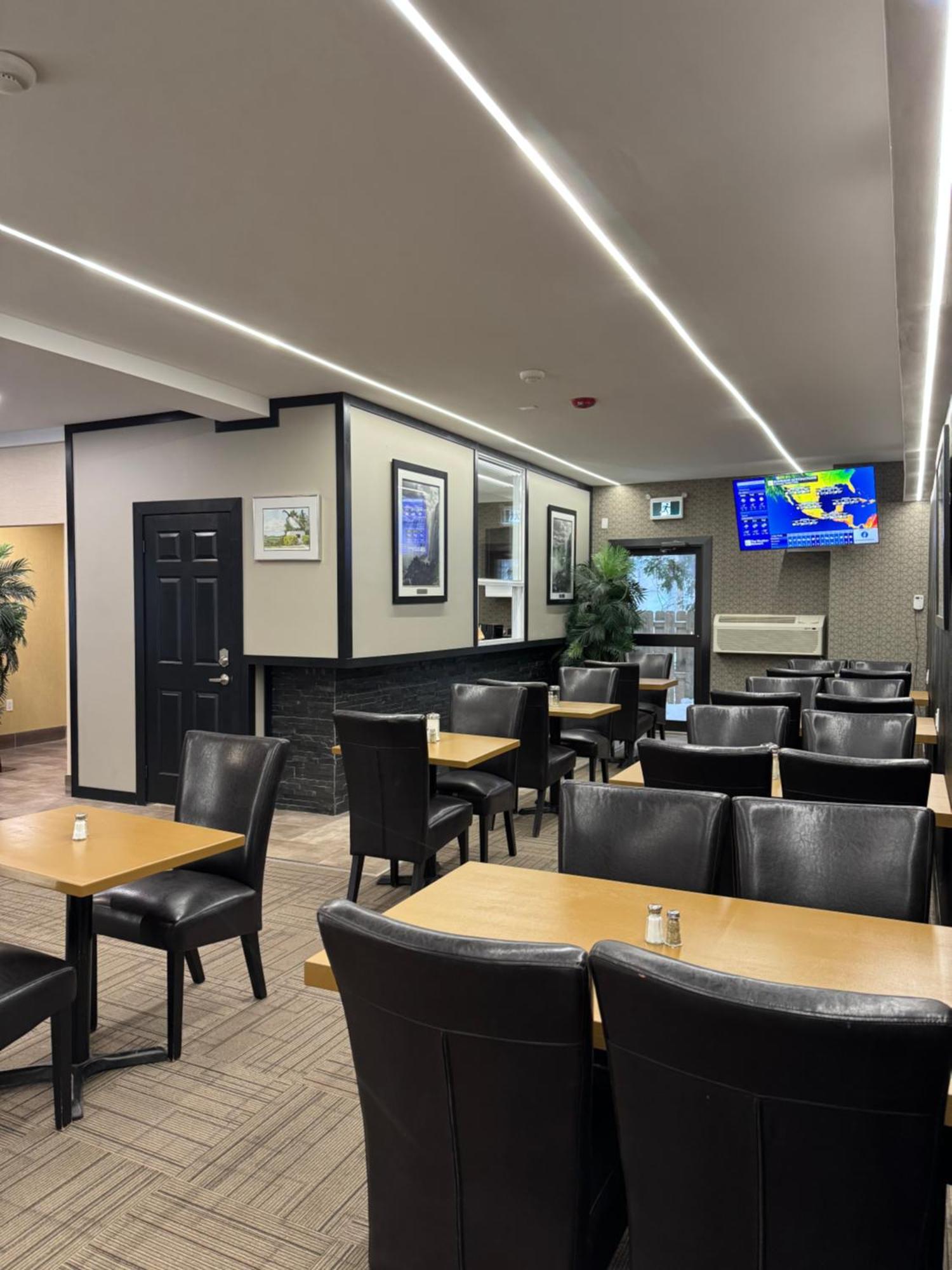 Big Bird Inn Wawa, Surestay Collection By Best Western Exterior photo